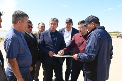 ҚР СУ РЕСУРСТАРЫ ЖӘНЕ ИРРИГАЦИЯ МИНИСТРЛІГІНІҢ КОМИТЕТ ТӨРАҒАСЫ АУДАНҒА ЖҰМЫС САПАРЫМЕН КЕЛДІ